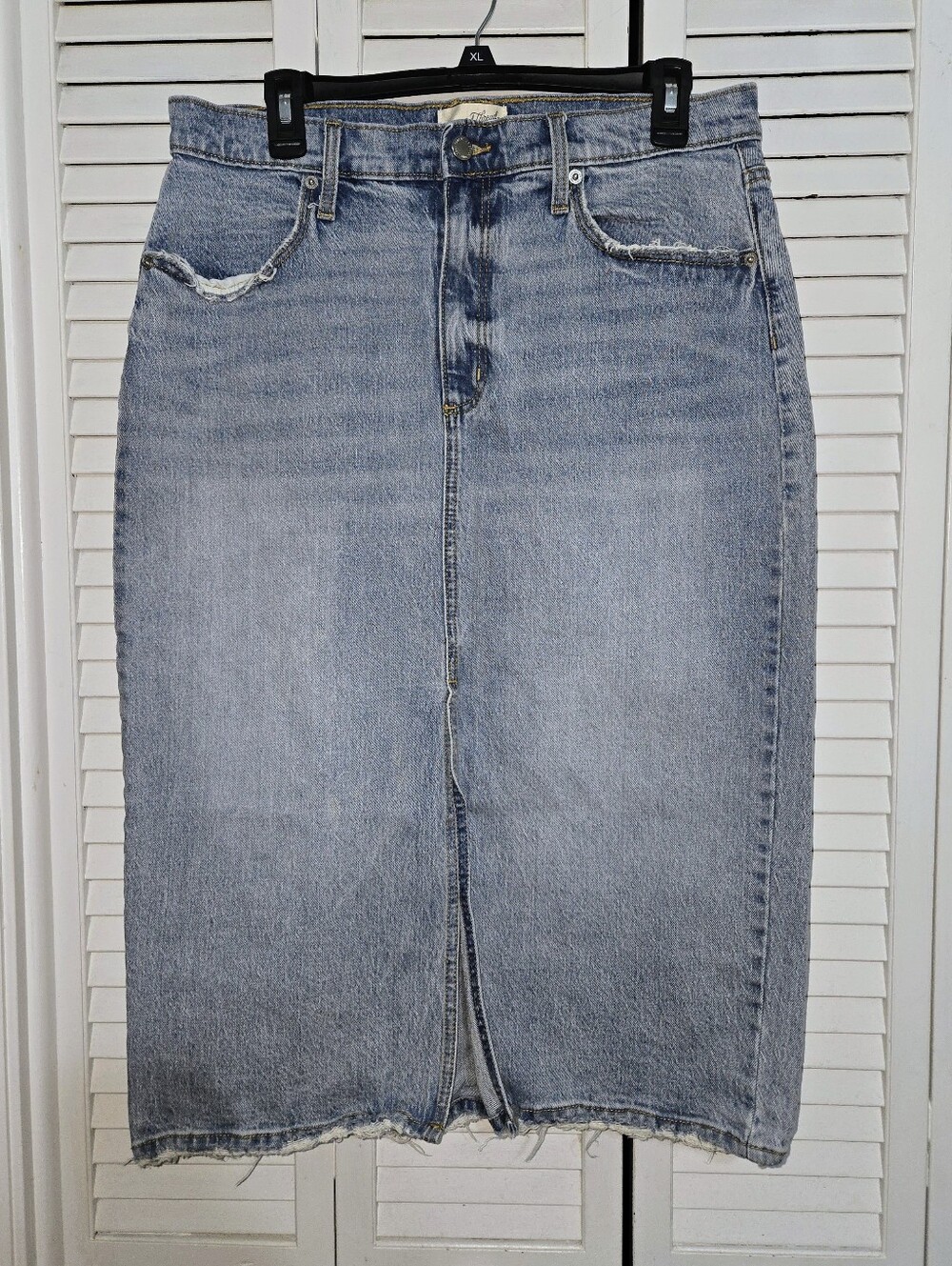 Universal Thread Women’s 12 Distressed Denim Skirt with Front Slit